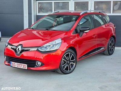 Second-hand Renault Clio GrandTour Dynamique 90 CP (66 kW) 2015 Culoarerosu Break