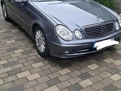 Utilizat 2005 Mercedes 220 Berlinǎ | 4.500 EUR