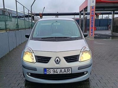 Culoareargint Second-hand 2007 Renault Modus Monovolum | 2.100 EUR