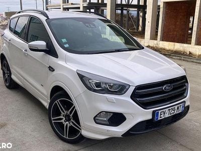 Second-hand Ford Kuga ST-Line 180 CP (132 kW) 2019 Culoarealb SUV