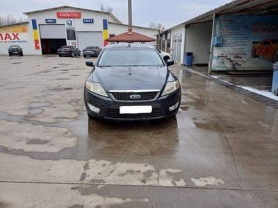 Gri Utilizat 2007 Ford Mondeo Hatchback | 2.999 EUR (Scump)