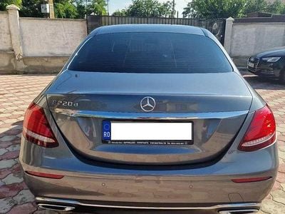 Second-hand Mercedes E220 194 CP (142 kW) 2018 Culoaregri Berlinǎ
