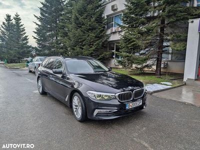 Second-hand BMW 530 Luxury Line 265 CP (194 kW) 2017 Culoarenegru Break
