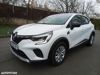 Culoarealb Second-hand 2021 Renault Captur Zen SUV | 12.590 EUR (Preț OK)