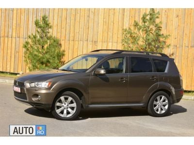 Second-hand Mitsubishi Outlander 177 CP (130 kW) 2012 Maro SUV