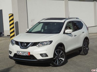 second-hand Nissan X-Trail 2017 4x4 LED*Navi*Panorama 1.6dci Alb Perlat