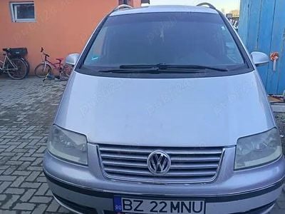 Second-hand VW Sharan 131 CP (96 kW) 2005 Monovolum