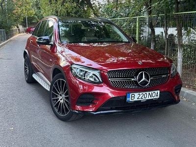 Culoarerosu Utilizat 2017 Mercedes GLC43 AMG AMG SUV | 27.099 EUR