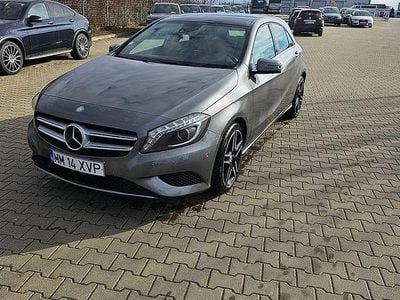 Second-hand Mercedes A180 109 CP (80 kW) 2013 Culoaregri Hatchback