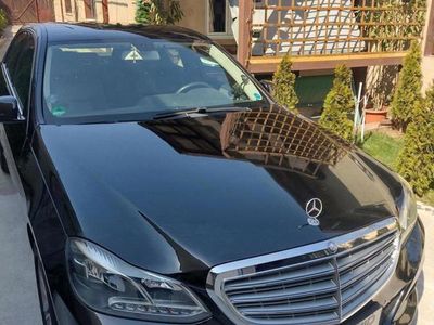 Mercedes E200
