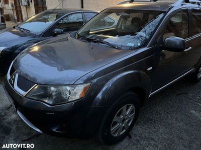 second-hand Mitsubishi Outlander 2.2 DI-D 4WD Intense