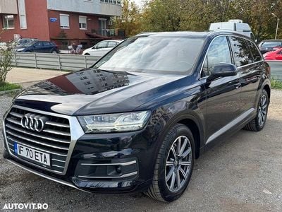 Culoarealbastru Utilizat 2016 Audi Q7 Design SUV | 28.900 EUR (Preț OK)