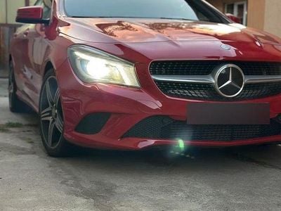 Rosu Second-hand 2015 Mercedes CLA200 Berlinǎ | 11.000 EUR (Super Preț)