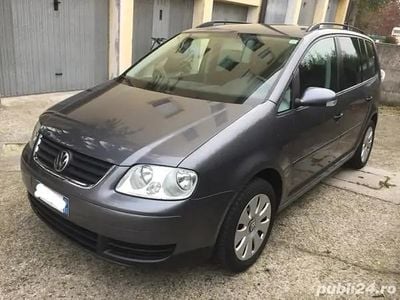 Second-hand VW Touran 75 CP (55 kW) 2006 Monovolum