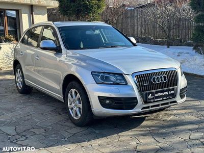 Second-hand Audi Q5 170 CP (125 kW) 2010 Culoareargint SUV