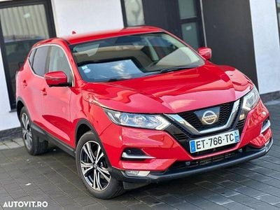 Second-hand Nissan Qashqai Tekna+ 115 CP (84 kW) 2018 Culoarerosu SUV