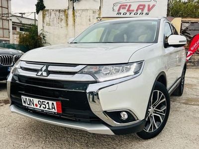 Second-hand Mitsubishi Outlander 150 CP (110 kW) 2018 Culoarealb SUV