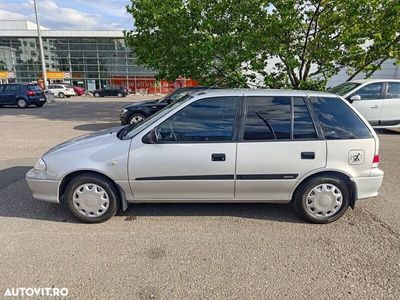 second-hand Suzuki Swift 1.3i GLX A/C