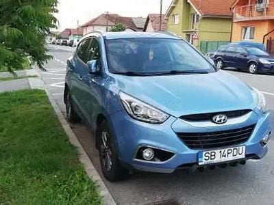 Albastru Utilizat 2015 Hyundai ix35 SUV | 12.900 EUR (Scump)