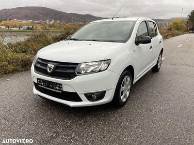 Culoarealb Utilizat 2016 Dacia Sandero Ambiance | 4.650 EUR (Preț bun)