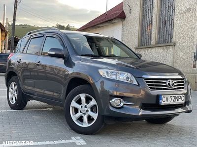 second-hand Toyota RAV4 2.2 D-4D 4x4