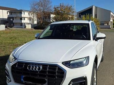 Second-hand Audi Q5 204 CP (150 kW) 2021 Culoarealb SUV