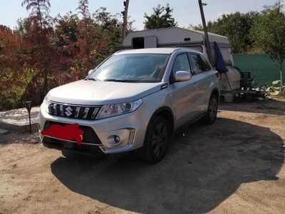 Second-hand Suzuki Vitara 120 CP (88 kW) 2019 Argintiu SUV