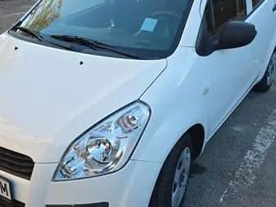 Culoarealb Utilizat 2011 Suzuki Splash Hatchback | 1.900 EUR
