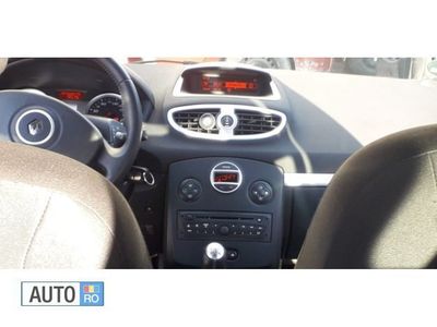 Second-hand Renault Clio GrandTour 90 CP (66 kW) 2010 Bej Break