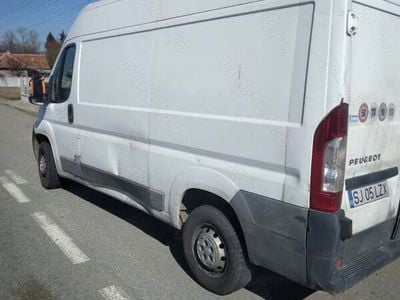 Second-hand Peugeot Boxer 120 CP (88 kW) 2013 Alb Van