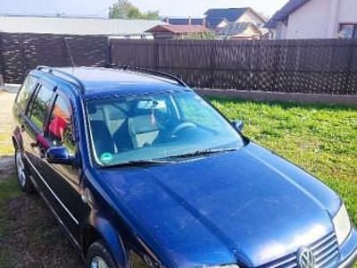 Utilizat 2003 VW Bora Hatchback | 1.130 EUR