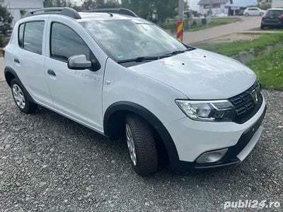 Alb Utilizat 2020 Dacia Sandero Stepway Hatchback | 5.800 EUR (Preț OK)
