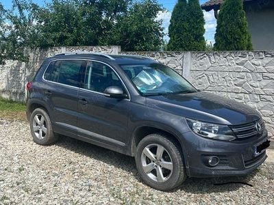 Gri Utilizat 2015 VW Tiguan Sportline SUV | 11.990 EUR (Preț bun)