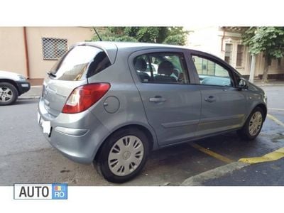 Second-hand Opel Corsa 75 CP (55 kW) 2007 Gri Hatchback