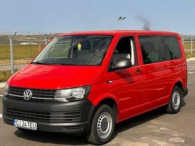 Culoarerosu Utilizat 2017 VW Transporter Comfortline Van | 15.700 EUR (Puțin scump)
