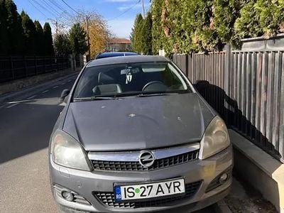 Second-hand Opel Astra GTC 116 CP (85 kW) 2007 Gri Coupe