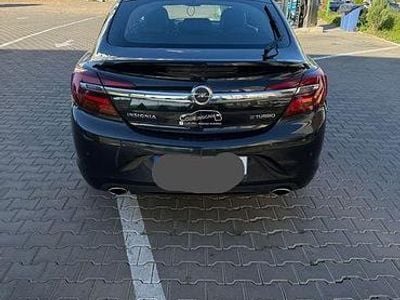 Culoarenegru Utilizat 2015 Opel Insignia Hatchback | 9.000 EUR