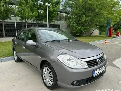 Renault Symbol II