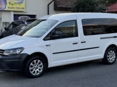Utilizat 2017 VW Caddy Monovolum | 12.000 EUR (Puțin scump)