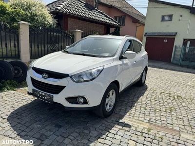 second-hand Hyundai ix35 2.0 CRDi 4WD Premium