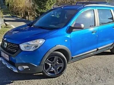 Utilizat 2017 Dacia Lodgy Stepway Monovolum | 7.650 EUR (Puțin scump)