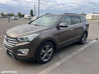 Culoaremaro Second-hand 2015 Hyundai Grand Santa Fe SUV | 10.800 EUR