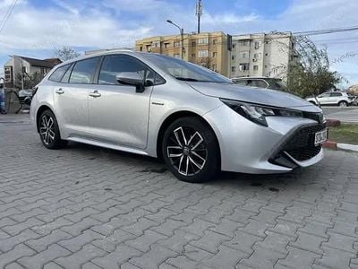 Second-hand Toyota Corolla 184 CP (135 kW) 2019 Break