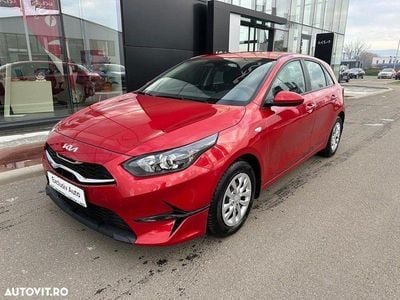 Second-hand Kia Ceed Best 140 CP (102 kW) 2024 Culoarerosu Hatchback