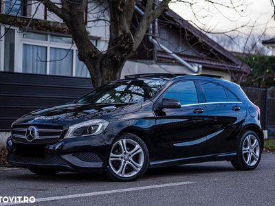 Culoarenegru Utilizat 2012 Mercedes A180 AMG line Berlinǎ | 9.950 EUR (Puțin scump)