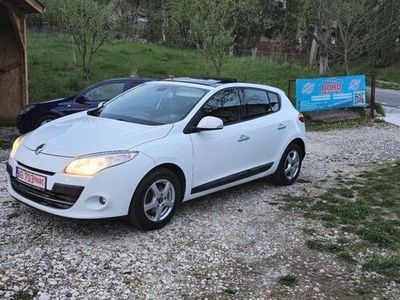 second-hand Renault Mégane 1.6 16V 110 Night and Day