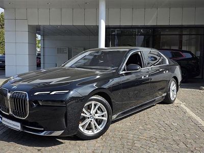 BMW 750e