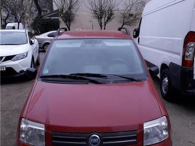 Second-hand Fiat Panda 70 CP (51 kW) 2008 Roșu Hatchback