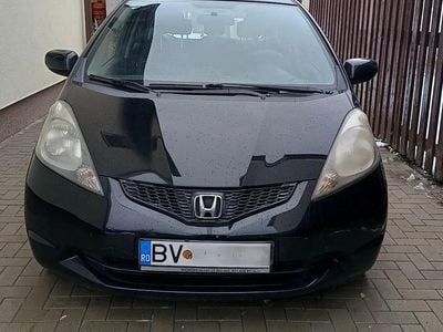 Culoarenegru Utilizat 2009 Honda Jazz Hatchback | 4.700 EUR