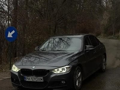 Second-hand BMW 318 143 CP (105 kW) 2013 Gri Berlinǎ